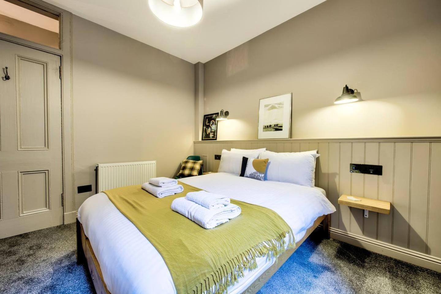 Guestready - Stylishly Presented City Centre Ap Edinburg Exteriör bild